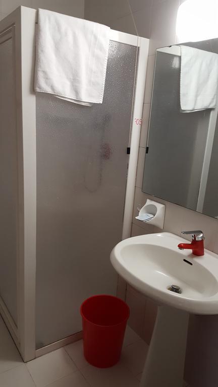 Hotel Royal Garda  Quarto foto